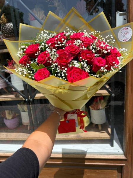 20 gül buketi