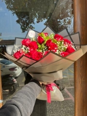 17 GÜL BUKETİ