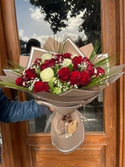 30 gül buketi